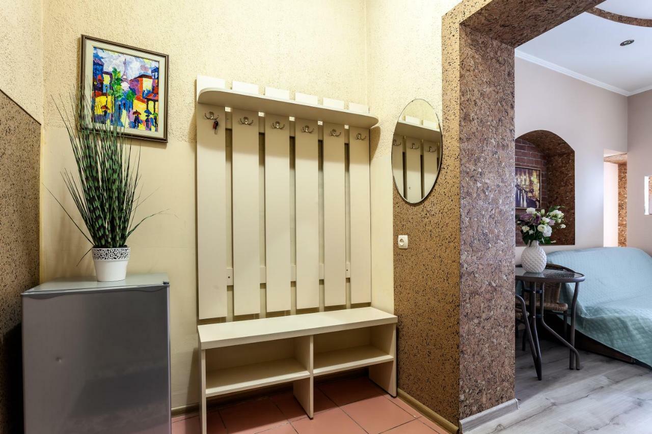 Central Apartments Rynok Lviv Extérieur photo